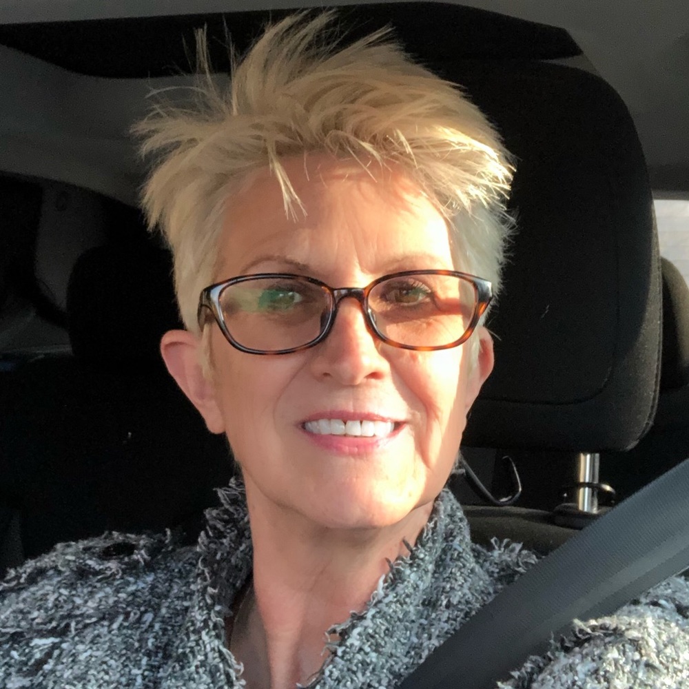 Meet your Posher, Donna